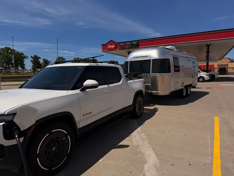 23′ Airstream International at Saint Robert, MO, May 2026