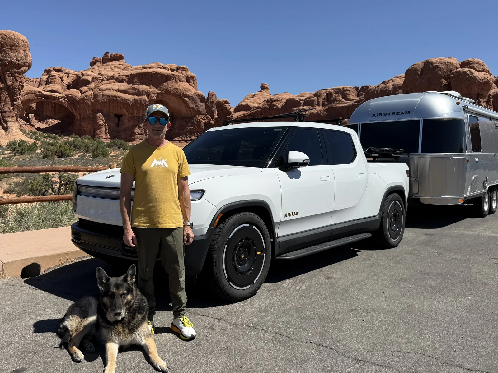 23′ Airstream International at 38.688, -109.539, June 2026