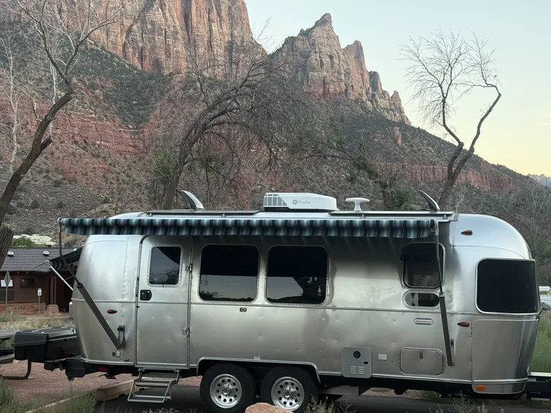 23′ Airstream International at Washington County, UT, June 2026